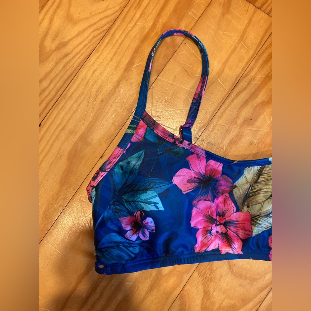 kona sol floral tropical bathing suit top size Medium new - Picture 2 of 6